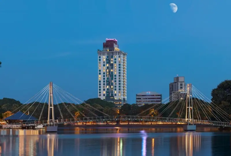 Cinnamon Red Cinnamon Red