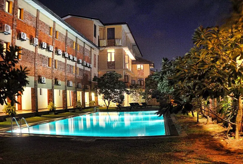 The Long Beach Resort