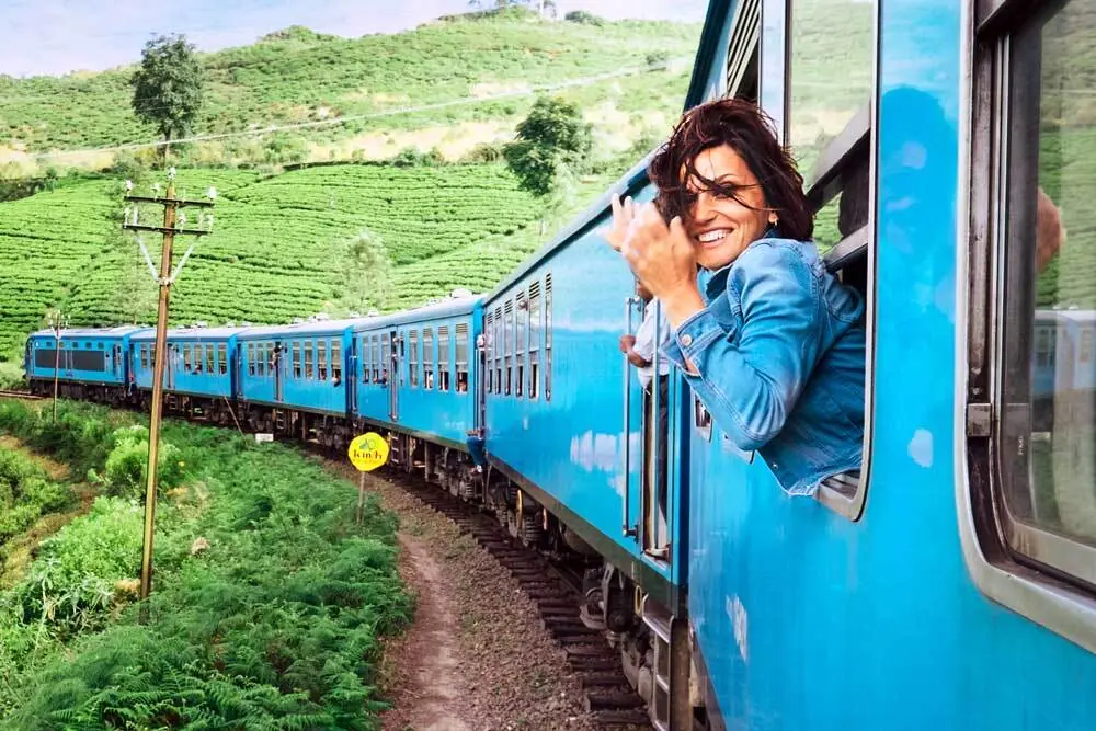 Train and day tour from Kandy to Nuwara Eliya