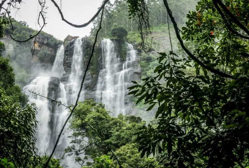 Bomburuella Wasserfall