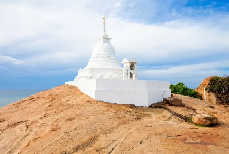 Kirinda Vihara Maha Devi Temple