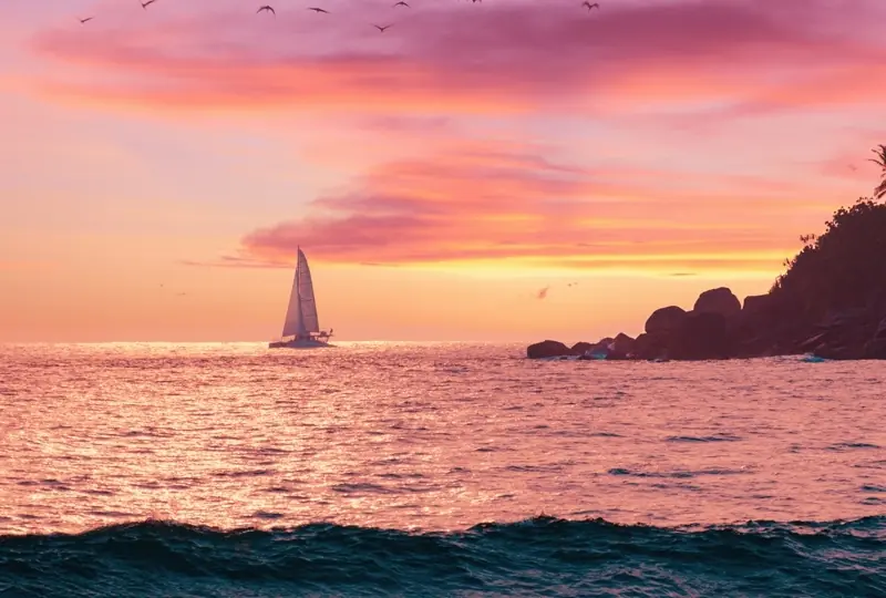 Luxury Catamaran Sailing to Delft Island