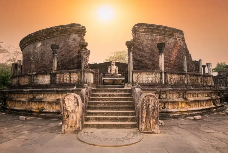 Polonnaruwa Vatadage und das Quadrat